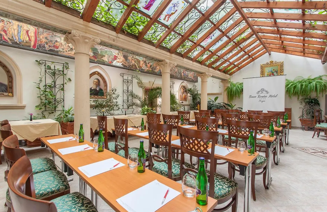 Green Garden Hotel-1